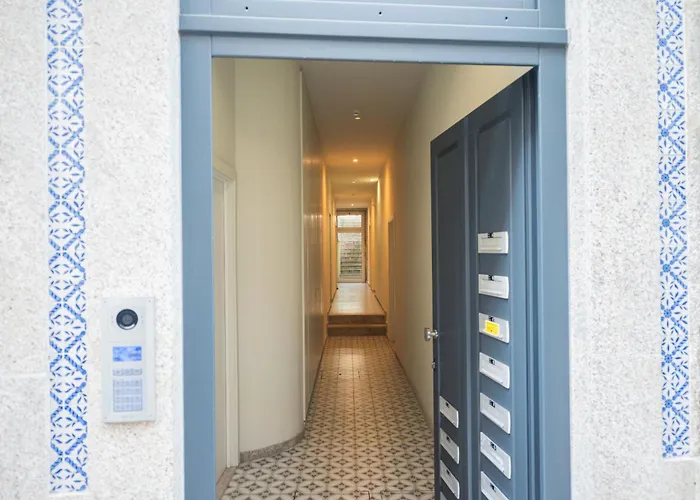 Luxury Style 7 With Ac Downtown Near Metro Порту